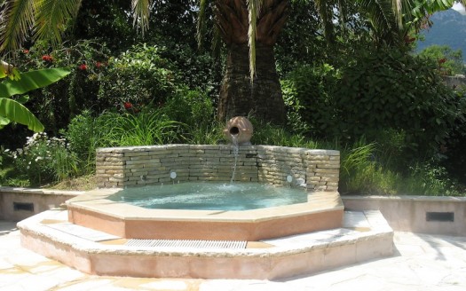 L Oliveraie La Gaude Luxury home with pool, tennis court, jacuzzi