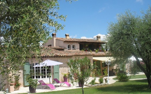 L Oliveraie La Gaude luxury home