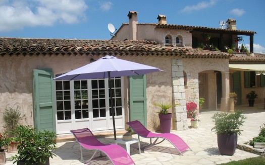 L Oliveraie La Gaude Luxury home with pool, tennis court, jacuzzi