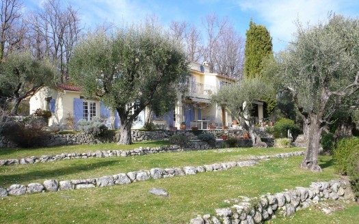 01 Andreas Tourrettes sur Loup facade