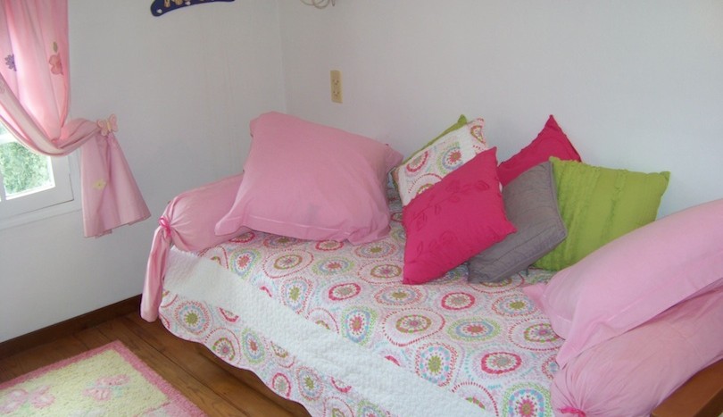 03 andreas Tourrettes sur Loup bedroom 2