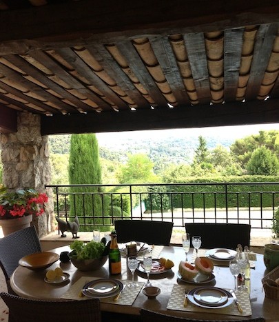 13 St Paul de vence Lou Vento terrace kitchen