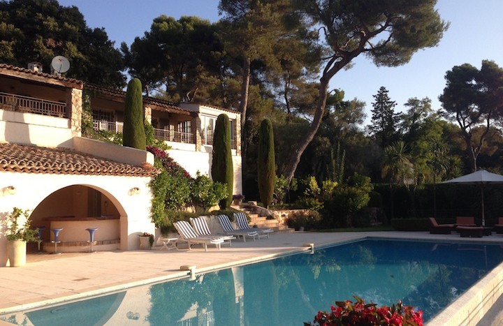 18 St Paul de Vence Lou Vento house and pool
