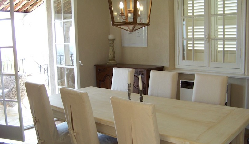 09 Sue's home vence dining room