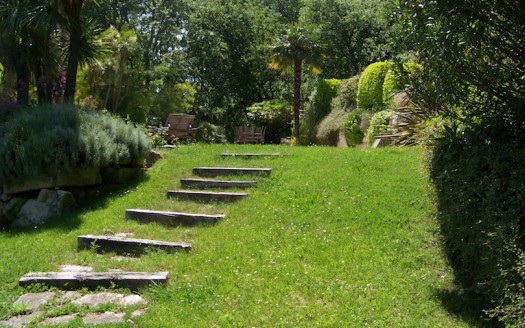 Fantastic beautiful large property pool garden tennis court and sea view