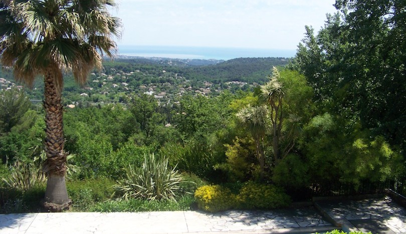 26 Sue's home vence view