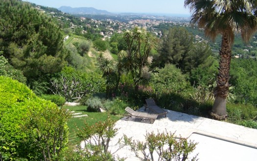 Fantastic beautiful large property pool garden tennis court and sea view