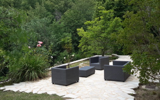 Lovely 3 bedroom ground floor apartment pool garden