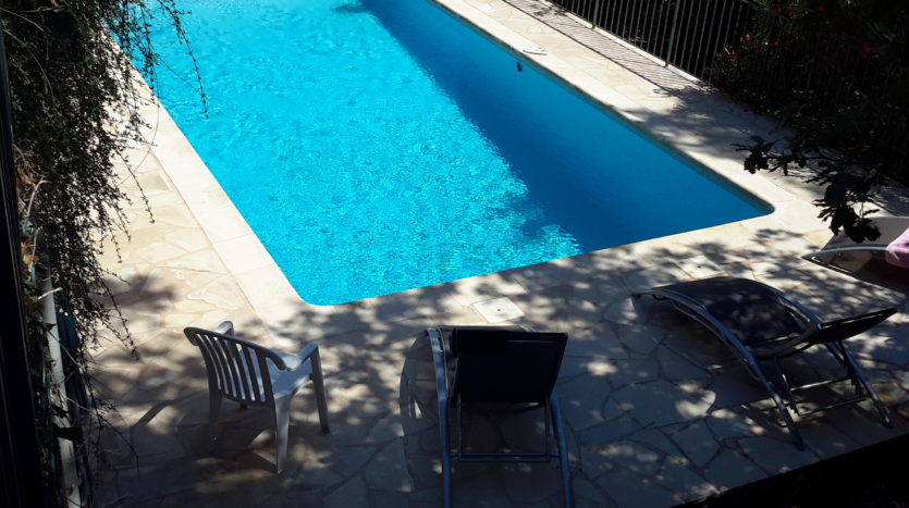 02Lovely 3 bedroom ground floor apartment in Vence