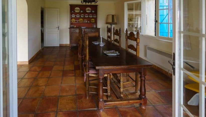05-Villa Les Bartavelles Le Rouret Dining room
