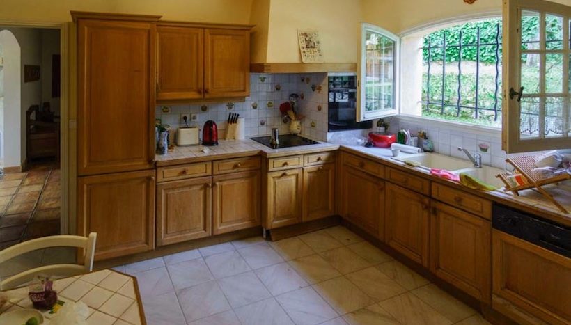 07-Villa Les Bartavelles Le Rouret kitchen