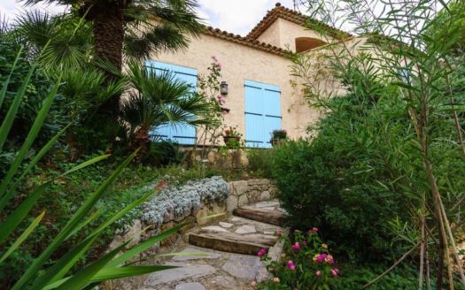 Villa les Bartavelles Le Rouret near Valbonne village