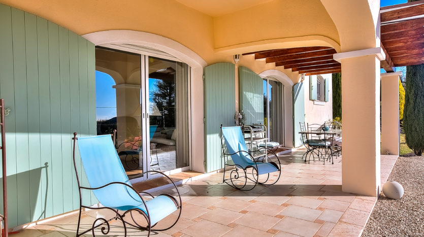 Tourrettes sur loup lovely luxury property for sale