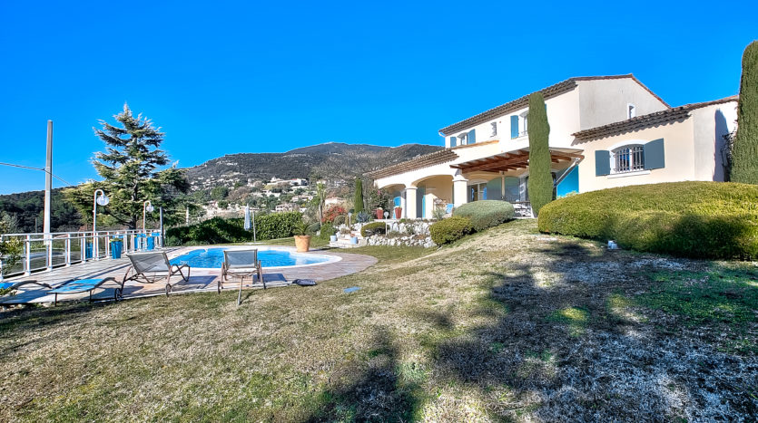 Tourrettes sur loup lovely luxury property for sale