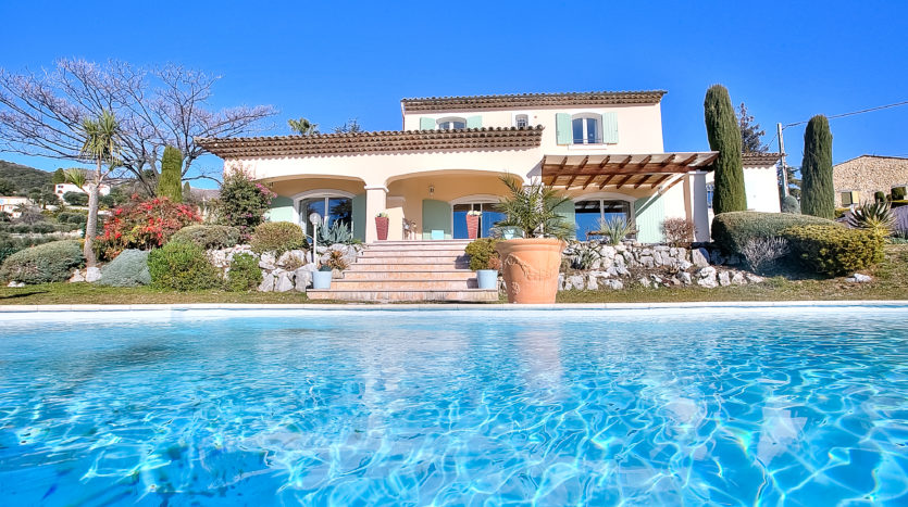 Tourrettes sur loup lovely luxury property for sale