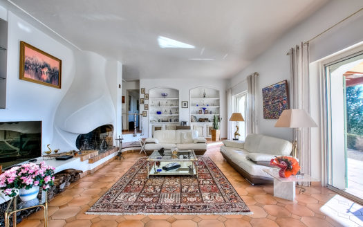 Tourrettes sur Loup luxury 4 bedroom Property for sale