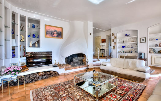 Tourrettes sur Loup luxury 4 bedroom Property for sale