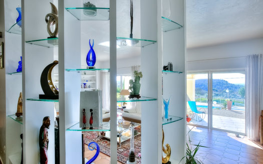 Tourrettes sur Loup luxury 4 bedroom Property for sale