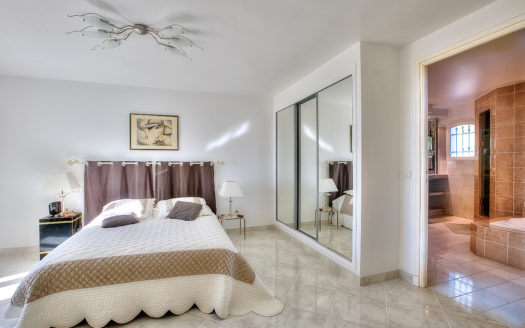 Tourrettes sur Loup luxury 4 bedroom Property for sale