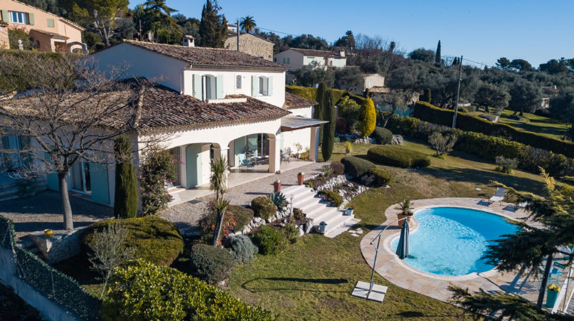 Tourrettes sur loup lovely luxury property for sale