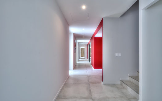 Fantastic beautiful Luxury property pool garden tennis court sauna and sea view