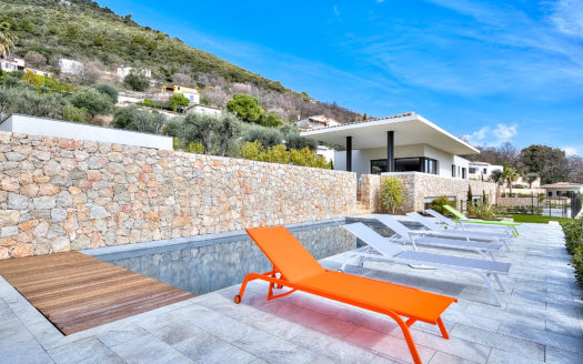 Fantastic beautiful Luxury property pool garden tennis court sauna and sea view