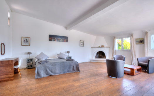 Amazing large property large garden pool St Paul de Vence