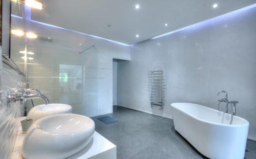 Amazing large property large garden pool St Paul de Vence