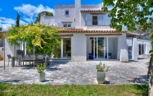 Amazing large property large garden pool St Paul de Vence