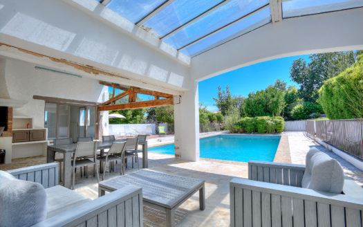 Amazing large property large garden pool St Paul de Vence