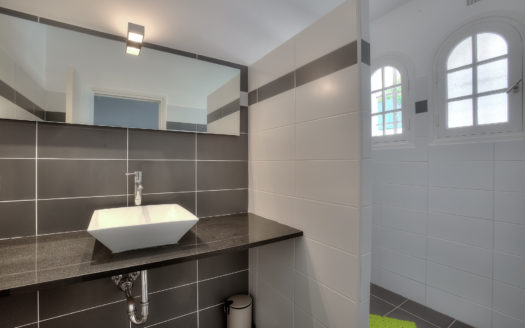 Amazing large property large garden pool St Paul de Vence