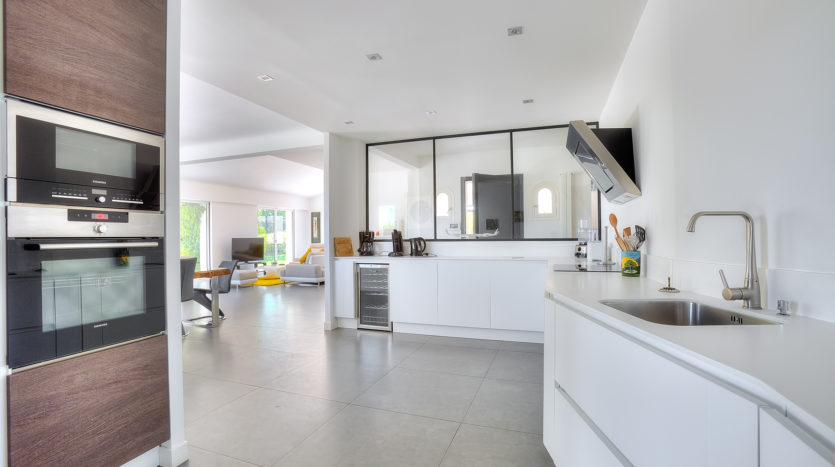 Villa-st-paul-sitting-room