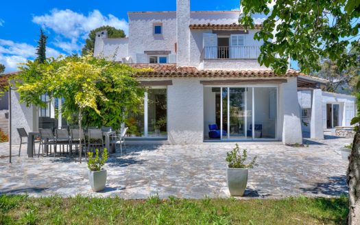 Amazing large property large garden pool St Paul de Vence